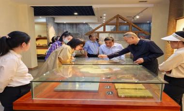 天门市司法局赴宜昌市裕孝家庭博物馆参观学习，共探家风与廉政建设融合新路径
