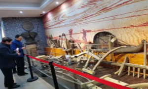 沁园春.咏裕孝家庭博物馆