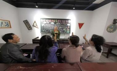 抗美援朝老兵袁名炬做客裕孝家博馆 用一生践行奉献初心