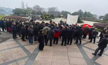 光影传红韵 温情暖市民