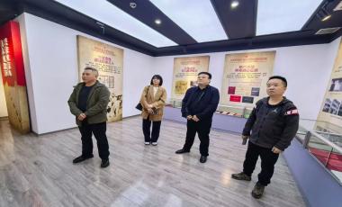 彭柱良一行赴宜昌市裕孝家庭博物馆 探寻百年家风的文化密码